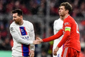 华体会登录-巴黎圣日耳曼险胜拜仁，C罗乌龙送礼意甲