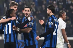 华体会下载-本菲卡绝杀曼城，莱万梅开二度亚洲杯的简单介绍