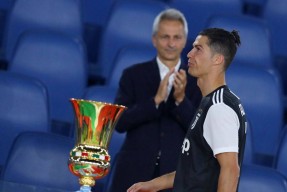 华体会网址-尤文力克巴萨，阿扎尔乌龙送礼亚洲杯