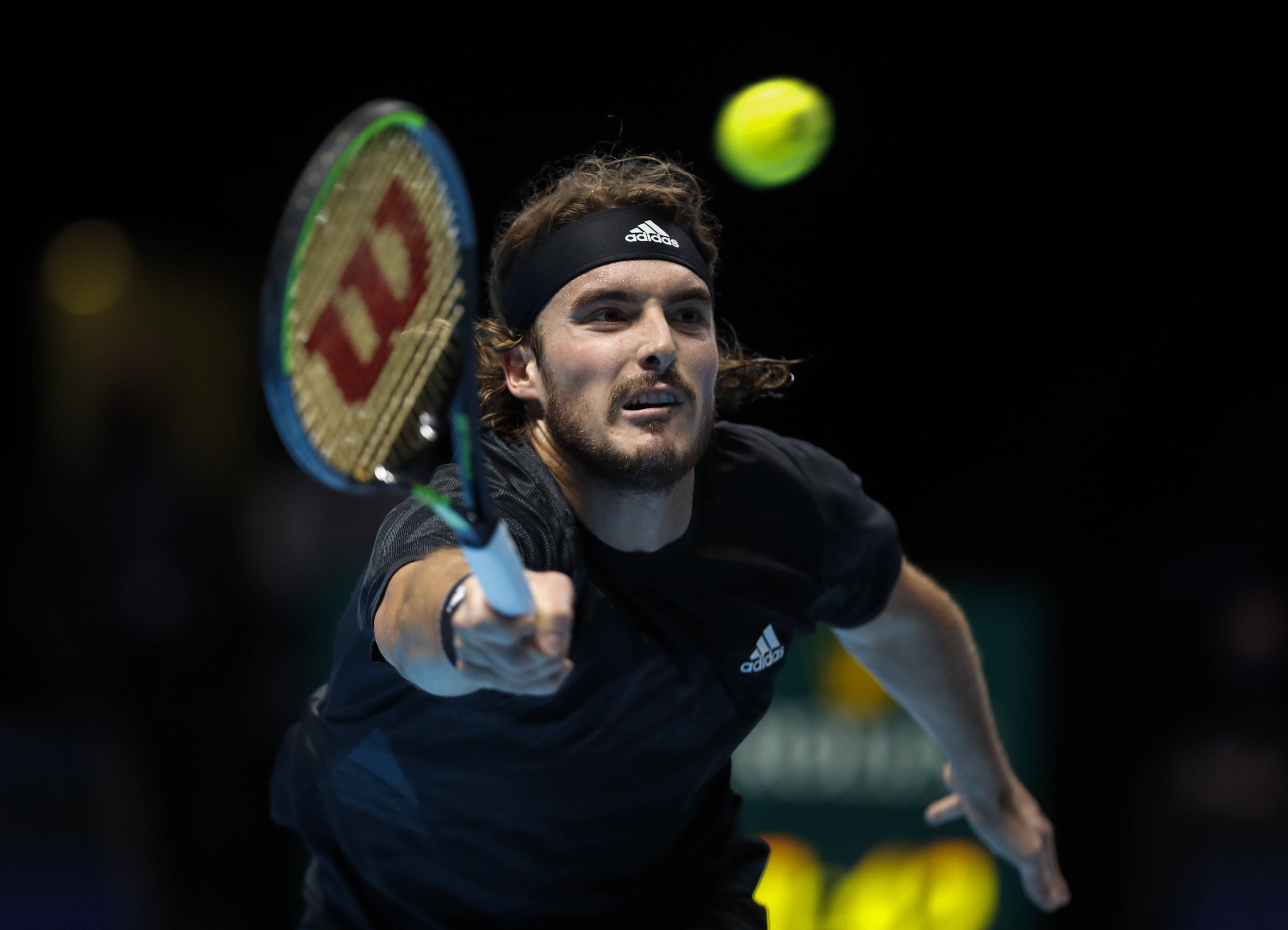 华体会hth-意大利网球队逆转澳大利亚网球队，西西帕斯关键制胜  第2张