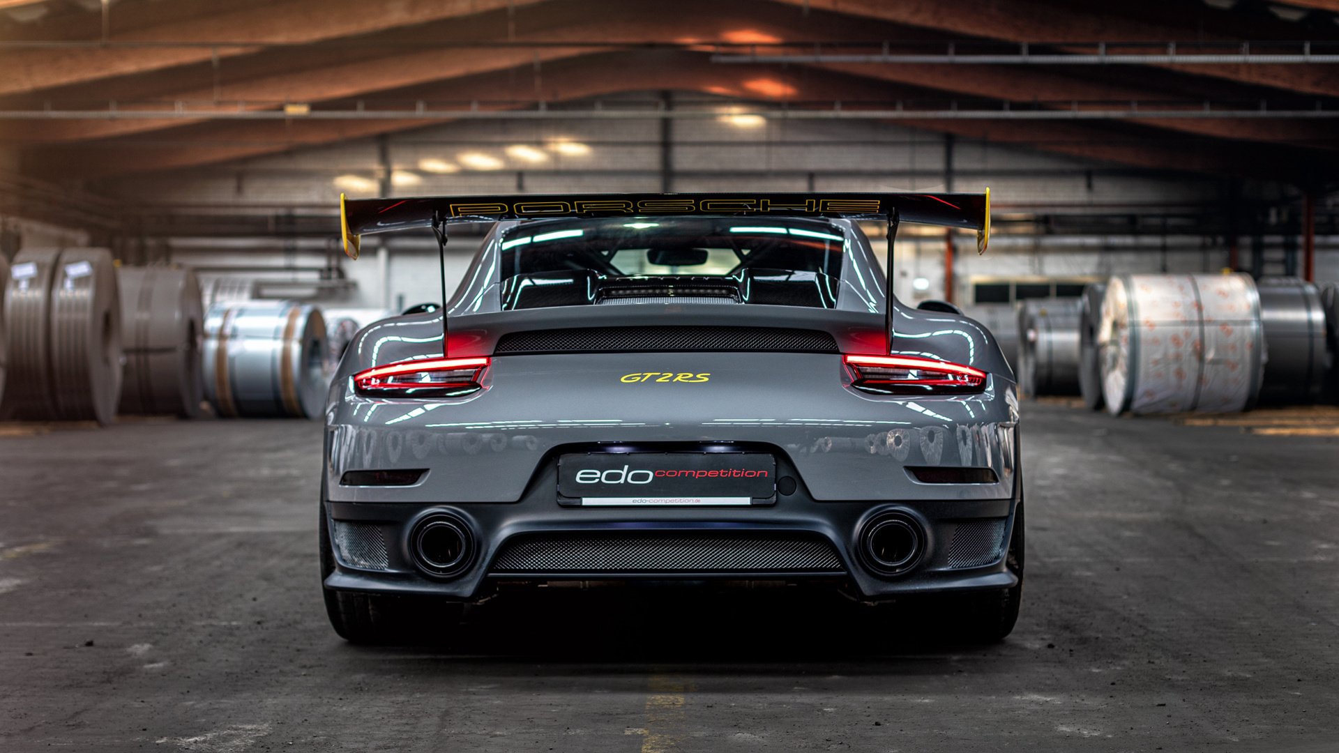 华体会体育-镜像对决，当伊布成为拜仁对阵皇马的攻防转换轴心  第1张